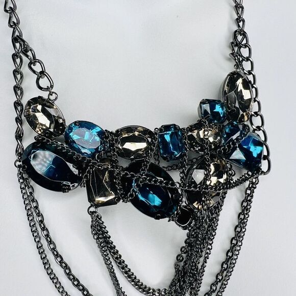 GLAMOROUS Gothic Dramatic Necklace Gun Metal Glass Acrylic Dangling Chains - Picture 5 of 13